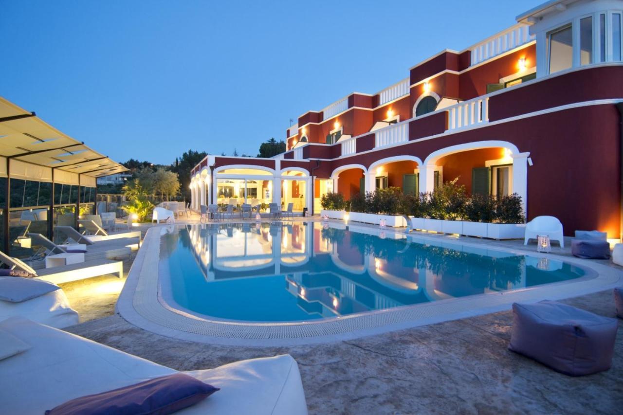 Al Mirador Resort Selva Di Fasano Exteriör bild